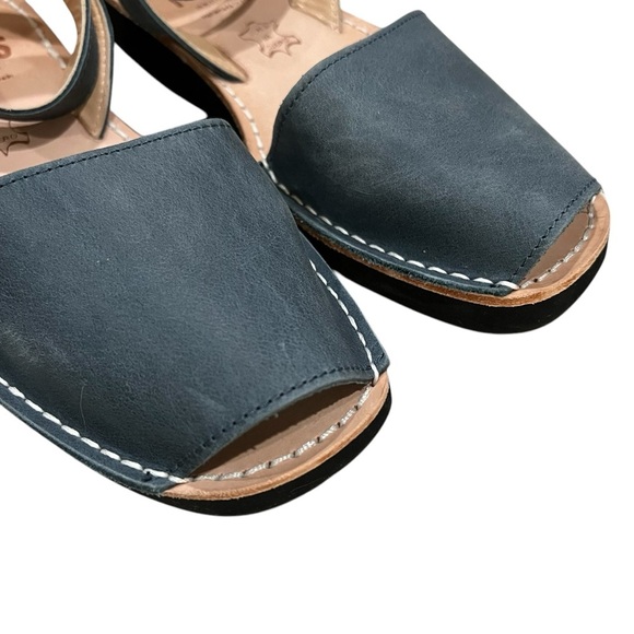 PONS Women’s 7 Slate French Blue Genuine Leather Strappy Open Toe Sandal - Picture 2 of 7